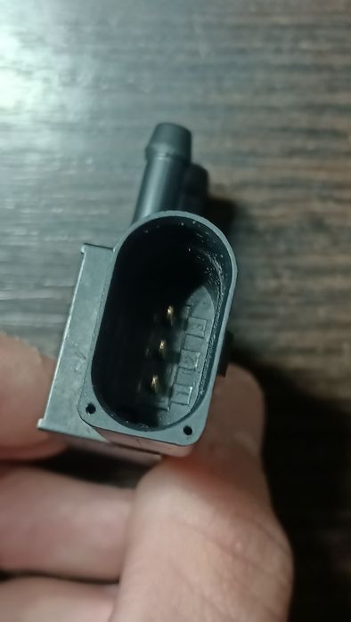 Продам датчик диференціального тиску (DPF), ОРИГІНАЛЬНИЙ но вживаний