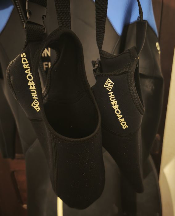 Vendo material de bodyboard como novo