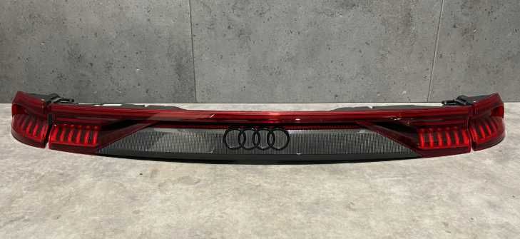 Фонарь задний правый левый Audi Q8 4M8 S-Line разборка шрот розборка