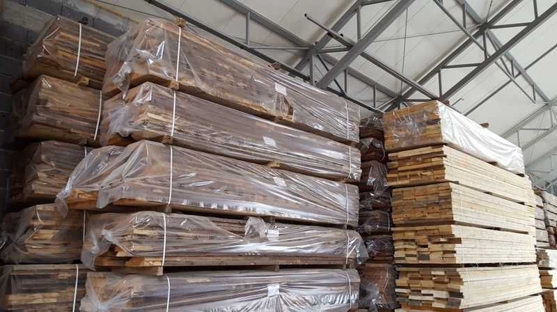 Tarcica ŚWIERKOWA sucha  52mm,  foszty ,bale nieobrzynane szerokie