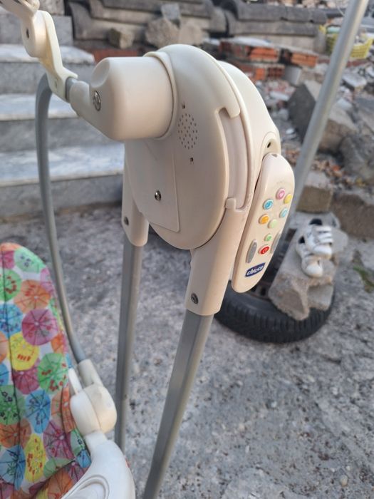 Baloiço eletrico de bebe
