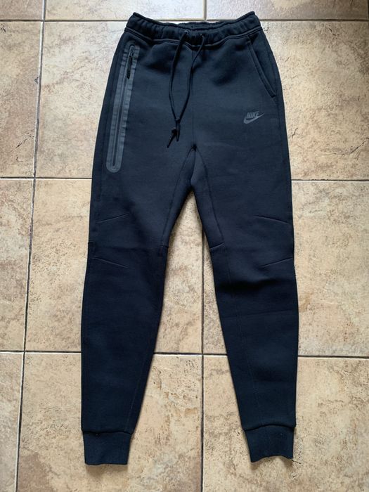 Штани Nike Tech Fleece. Xs