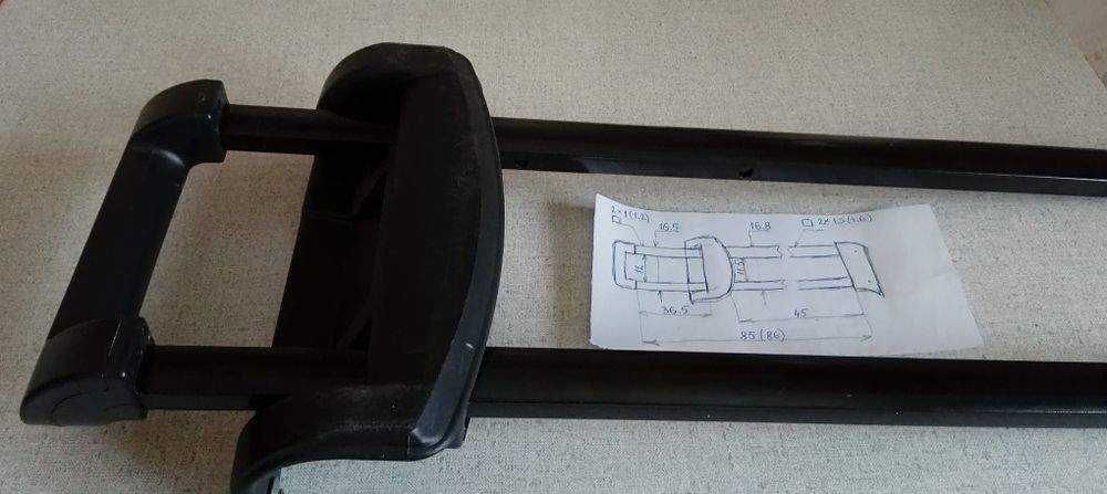 Висувні ручки для валіз.