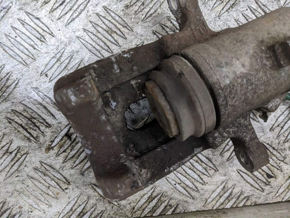 Renault Scenic I 1 Zacisk Hamulcowy Lewy Tylny Lewy Tył LT