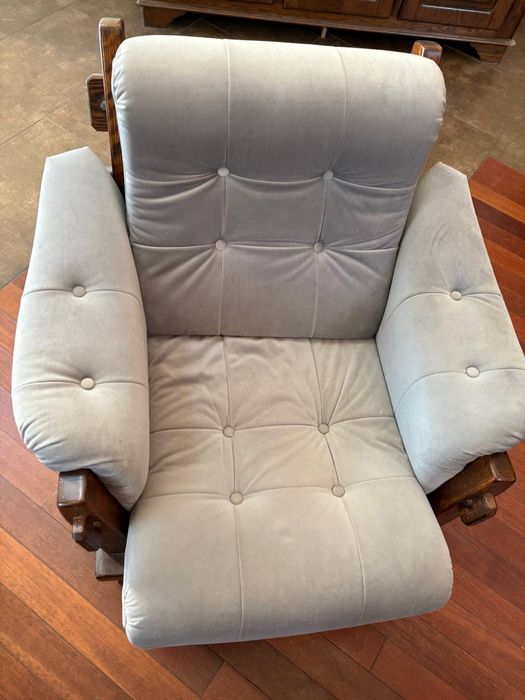 Меблі дубові, трійка, двійка, одиниця. Можна зі столом