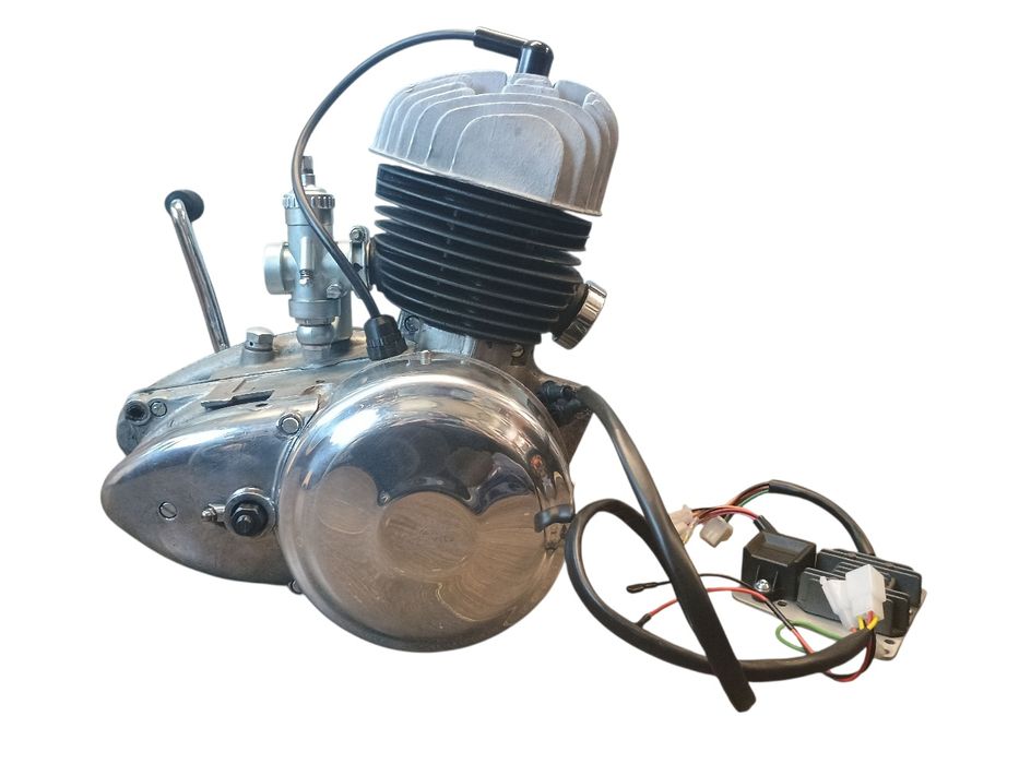 Silnik WFM m06 oryginał po kapitalnym remoncie wfm wsk zapłon CDI bdb