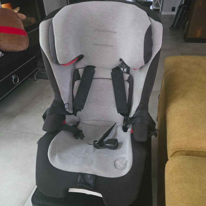 JANE GRAND fotelik samochodowy 9-36kg ISO fix