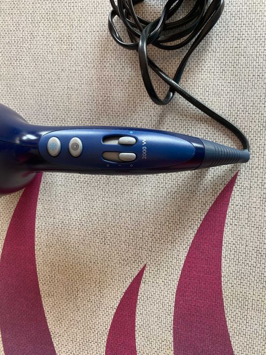 Suszarka do włosów marki Philips