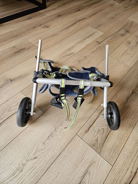 Wózek rehabilitacyjny dla psa VEVOR S - na tylne łapy - Wrocław - 150 zł*