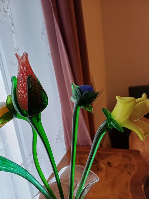 Цветы из цветного стекла винтаж Западная Европа