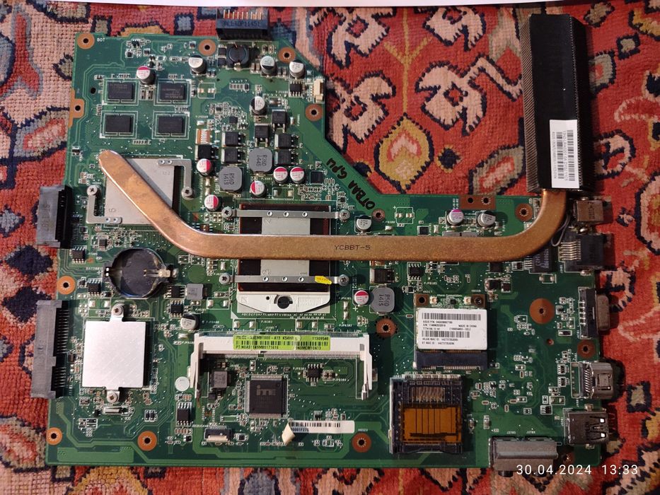 Ноутбук Asus x54h по частям.