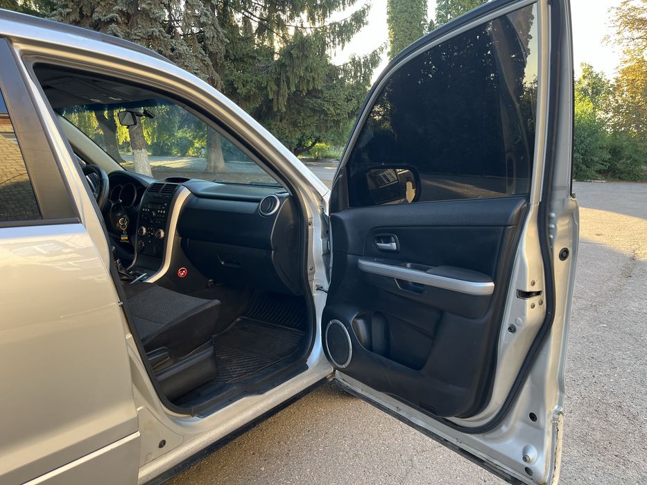 Suzuki Grand Vitara 1.9 дизель