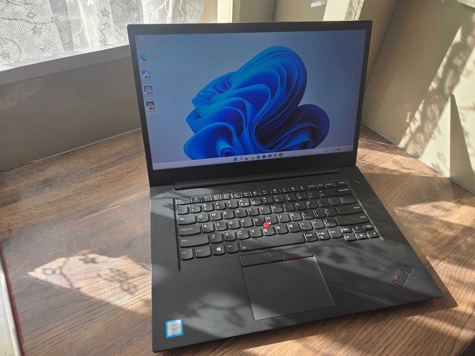 Lenovo ThinkPad P1 Gen 2 | i7-9850H | 64GB RAM | 1TB NVMe | Quadro T2000 | UHD 4K