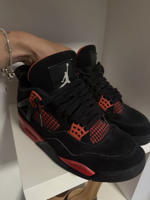 Jordan 4 Red Thunder