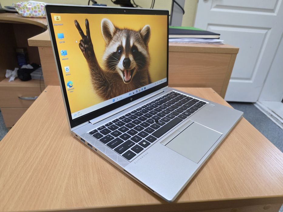 ПОТУЖНИЙ Металевий 14" HP EliteBook 845 G8 Ryzen 7 5850U 16/256GB FHD