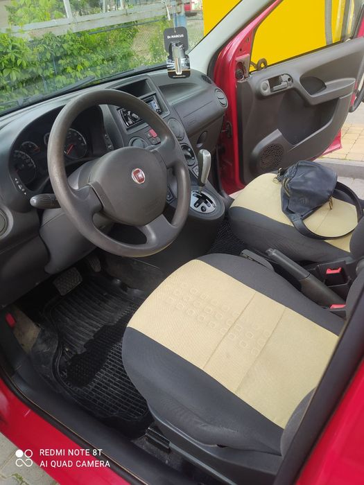 Автомобіль Panda