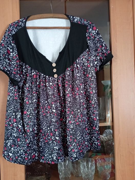 Nowa bluzka damska o dużym rozmiarzee