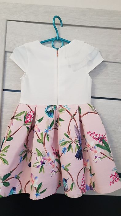 Нарядное праздничное красивое платье плаття пишне сукня святкова пишна