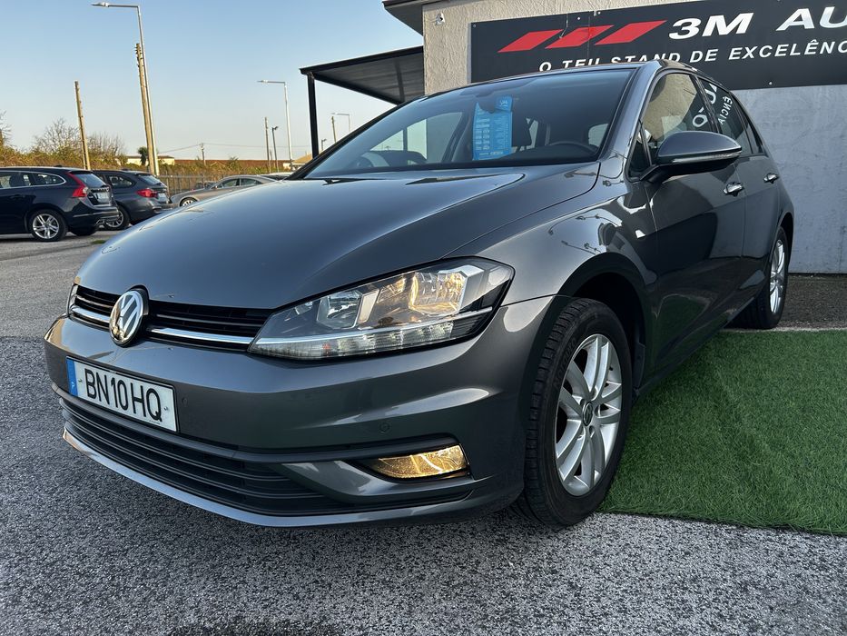 Golf 2018 - em otimo estado