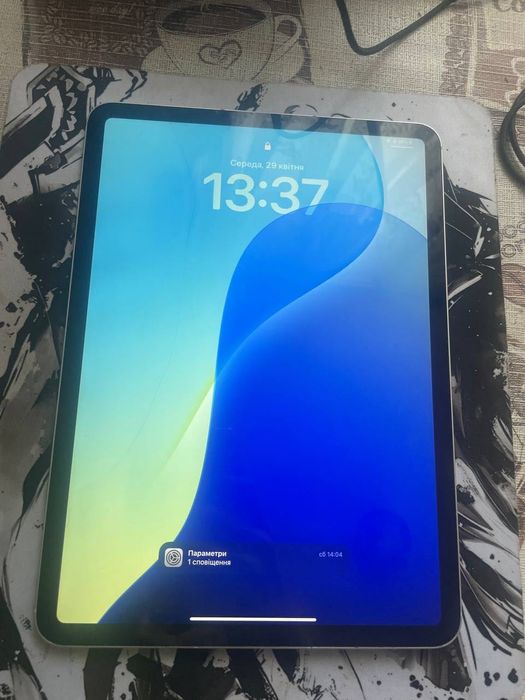 Ipad 2022  M2 pro SIM 128gb