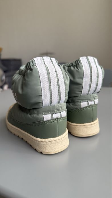 Дитячі чобітки Adidas