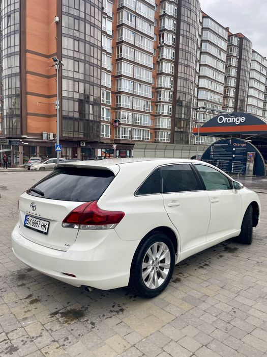 Продам Toyota venza