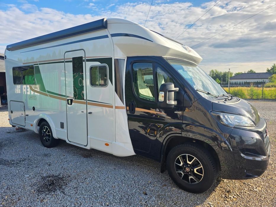 Burstner T660 Limited pierwszy właściciel, Faktura VAT,  ideał ! 1 rej. 2024  Stan idealny, VAT 23% PIERWSZY WŁAŚCICIEL, hak, 5 osób,solary