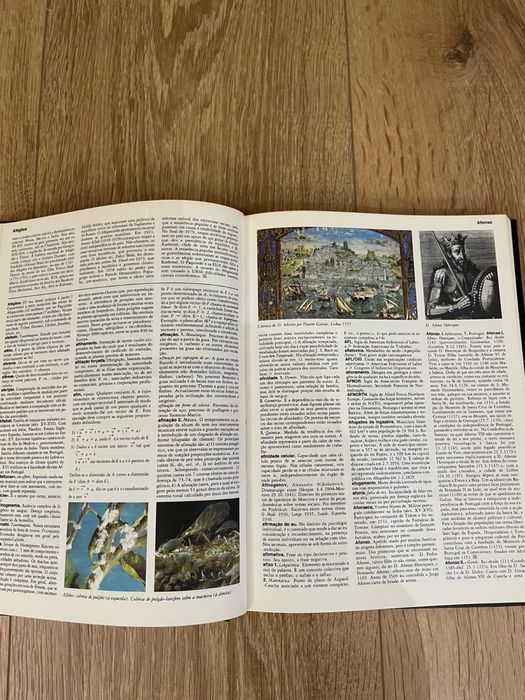 Moderna enciclopedia univesal 18 volumes Lexicoteca