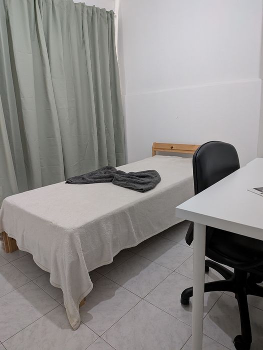 Quartos para alugar a estudantes nos Olivais (Av de Berlim)