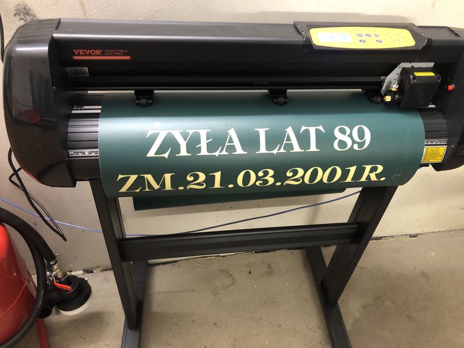 Ploter tnący Piaskarka mobilna 19l do liter nagrobnych w kamieniu