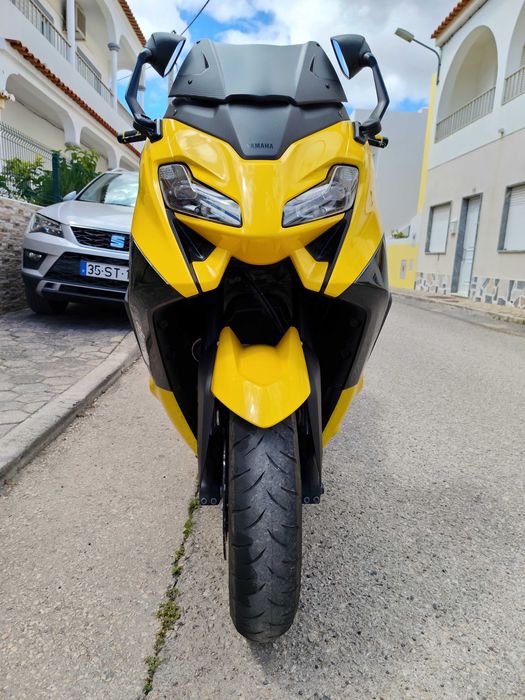 Yamaha TMAX 560cc