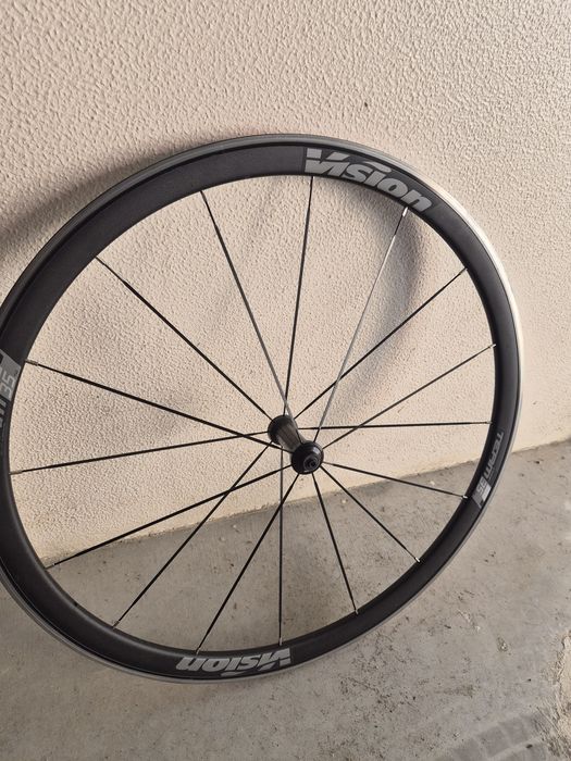 Rodas Vision Team 35