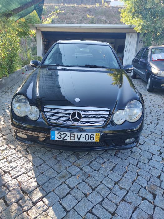 Mercedes SportCoupe nacional de 2006 caixa automática 150cv
500mil km
Em muito bom estado