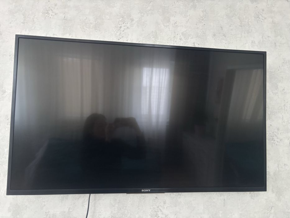 Телевізор 43 дюйми Sony