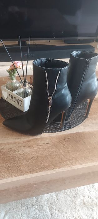 Botki ze skóry DeeZee