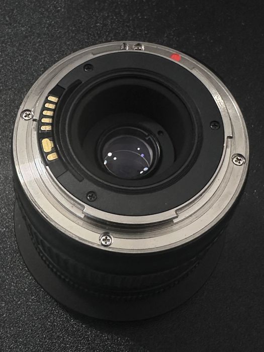 Objetiva Tamron 19-35mm 1:3.5-4.5 para Canon EF