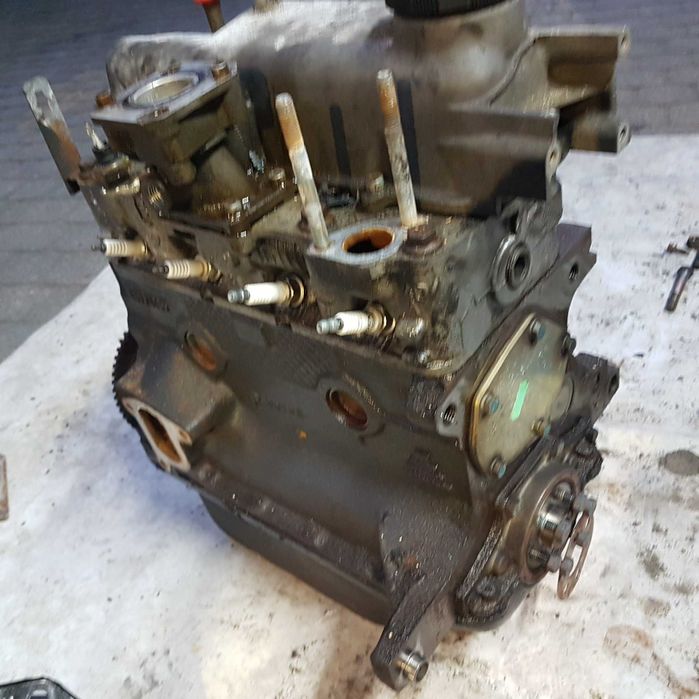 silnik motor skrzynia biegów uno seicento cinQuecento panda I po 124km