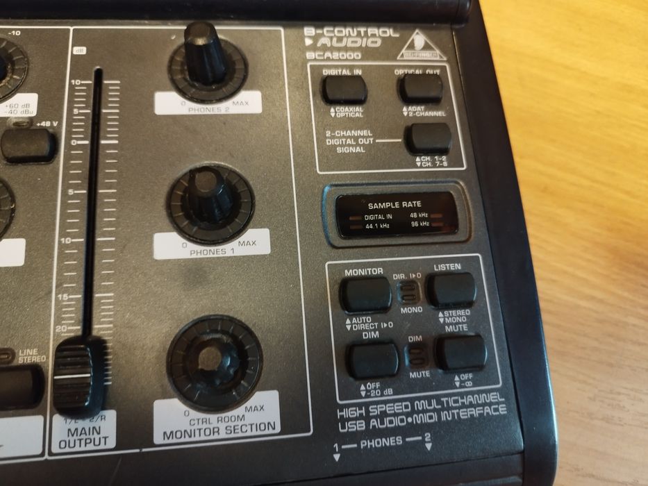Behringer BCA2000 MIDI Interface