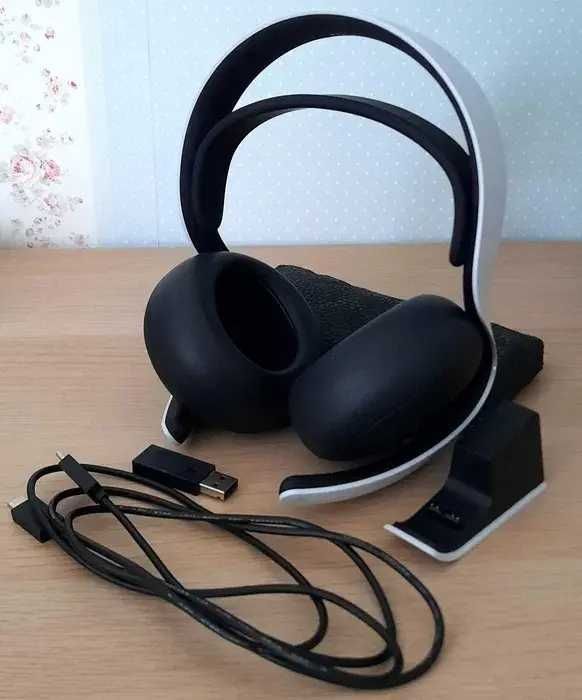 Słuchawki PlayStation 5 Sony PULSE Elite+ stojak GRATIS!