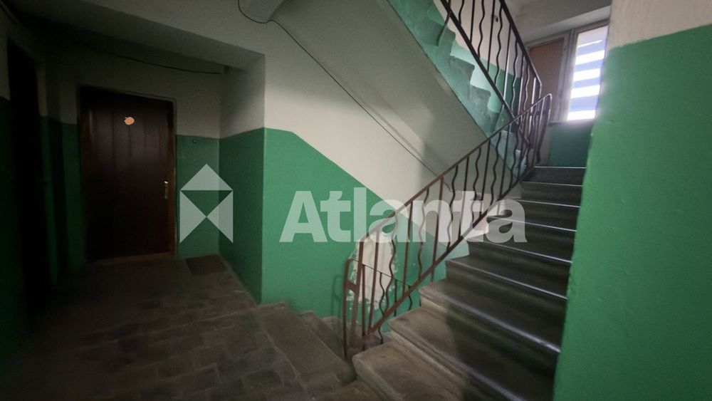 Продаж 1-кім квартири по вул. Плугова.