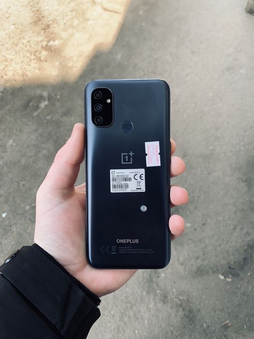 Продам one plus nord 100 4/64