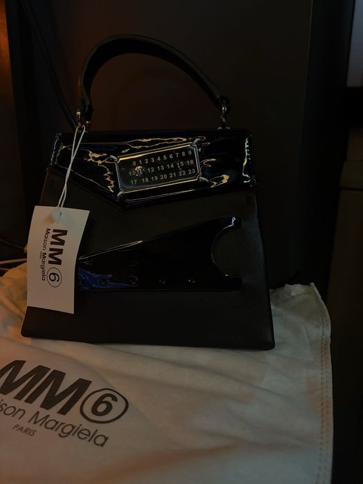 maison margiela mm6 bag