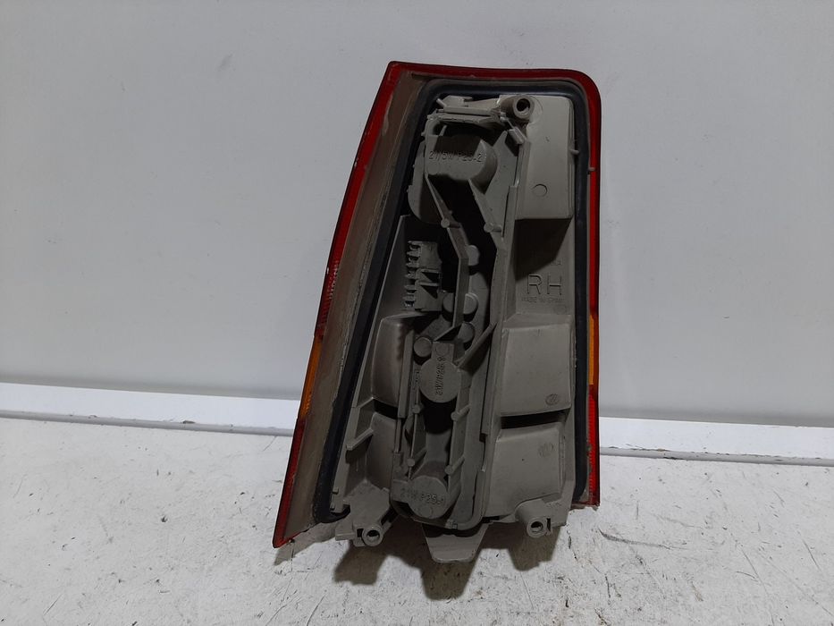 Farolim direito OPEL Kadett E