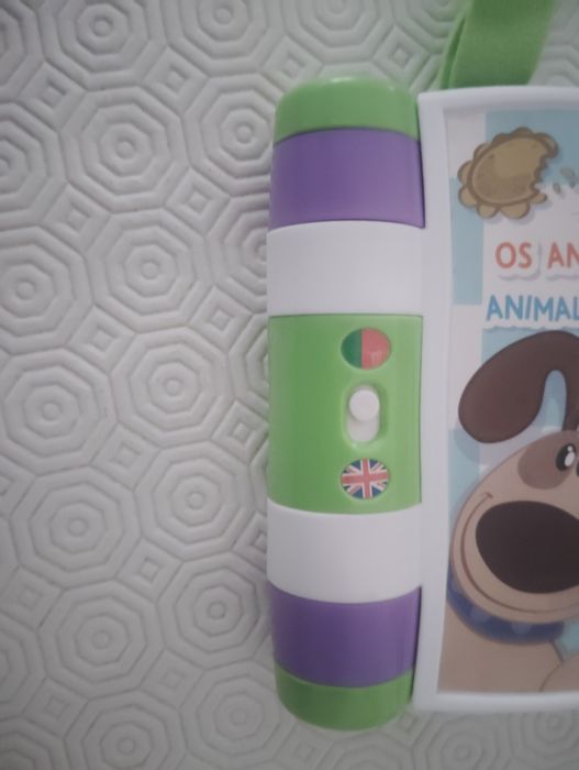 Livro Falante Infantil Inglês/Português Usado