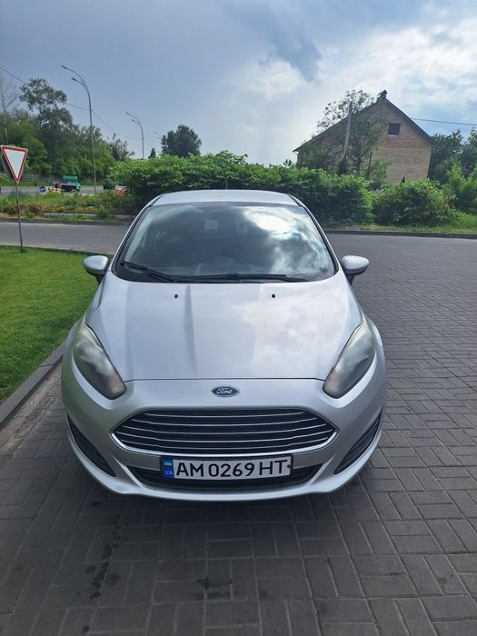 Оренда авто ПРОКАТ Форд Фієста