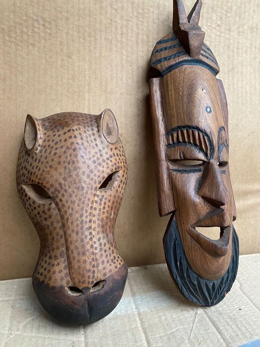 Figuras africanas decorativas