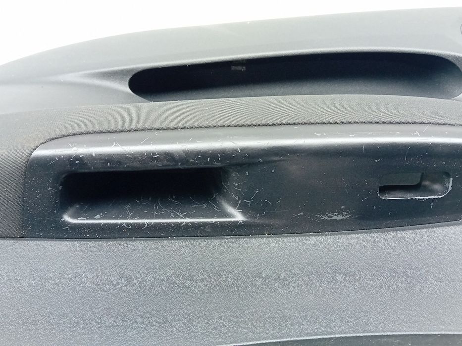 Forra porta / quartela frente direita HYUNDAI i20 (PB, PBT)