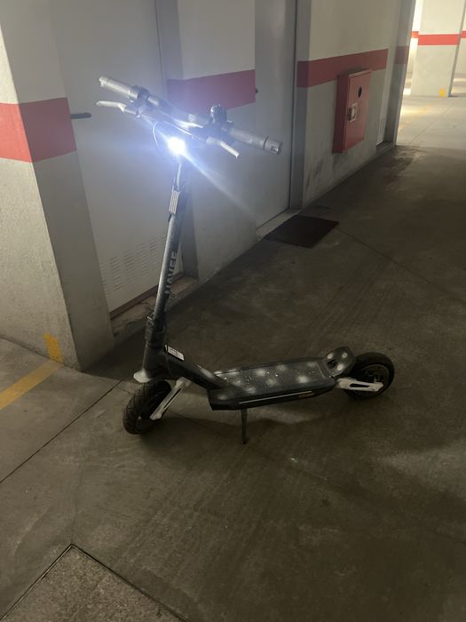 Trotinete eletrica navee st3 mais bicicleta como nova