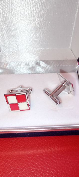 Spinki do mankietów