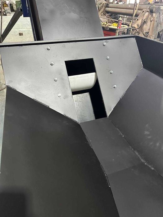 Ленточный транспортер,стрічковий конвейер,шеврони